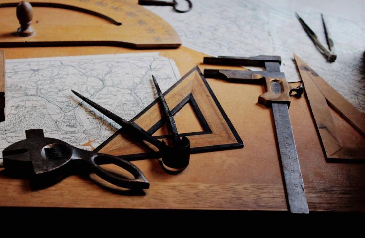 outils sur une table